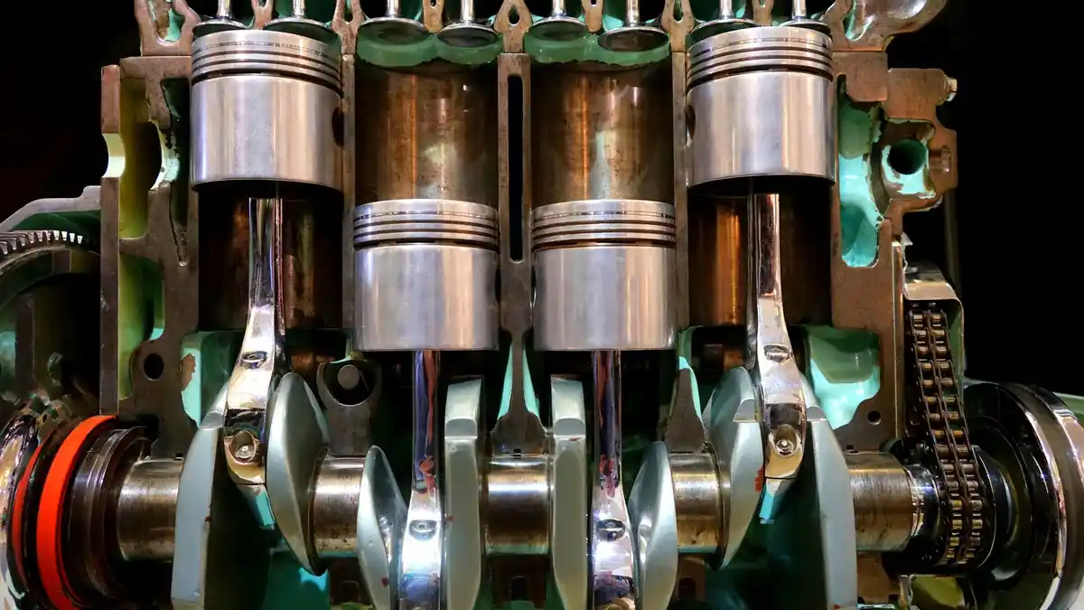 pistons forgés en illustration